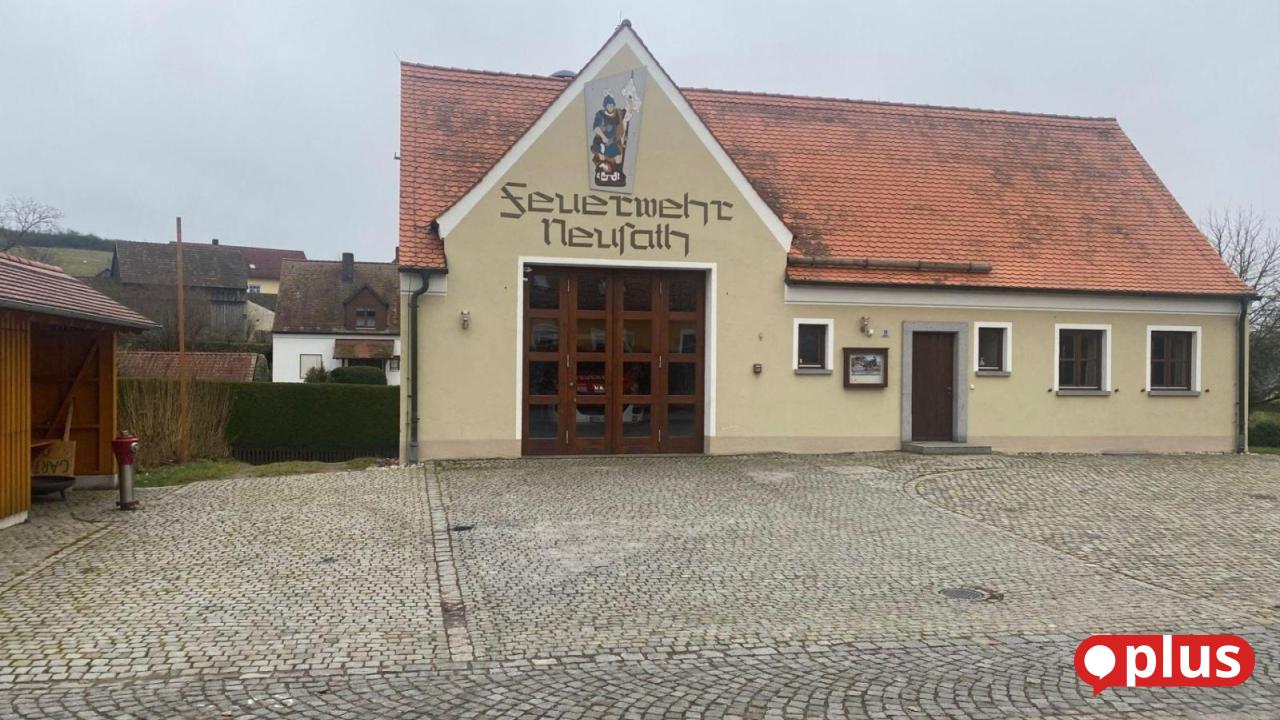 Neues-Fahrzeug-f-r-die-Neusather-Feuerwehr