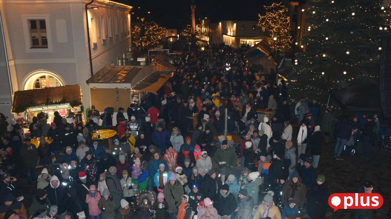 Einkaufen-und-feiern-im-sch-nsten-Mitterteicher-Weihnachtsglanz