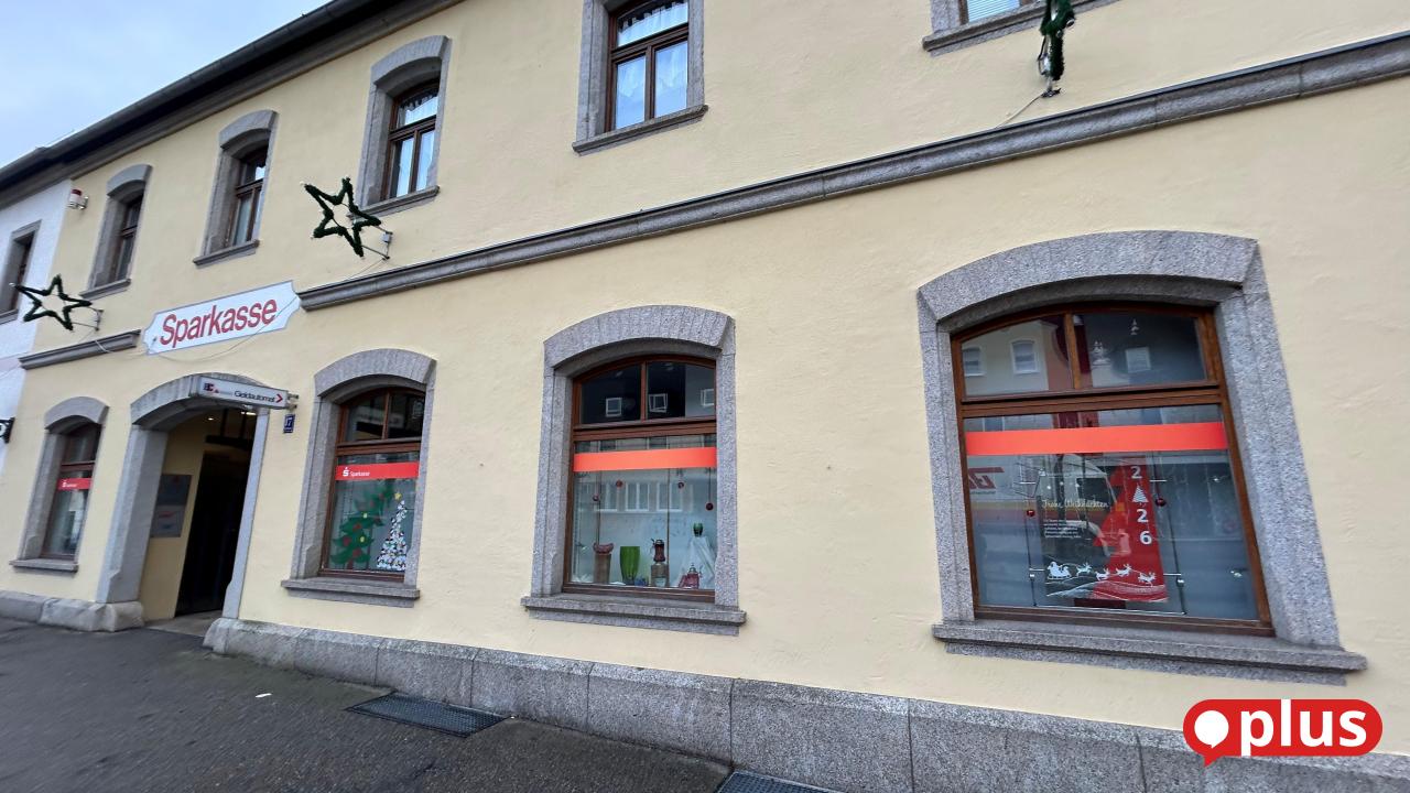 Auch-die-Stadt-Pleystein-unterst-tzt-die-gro-e-Sparkassen-Fusion