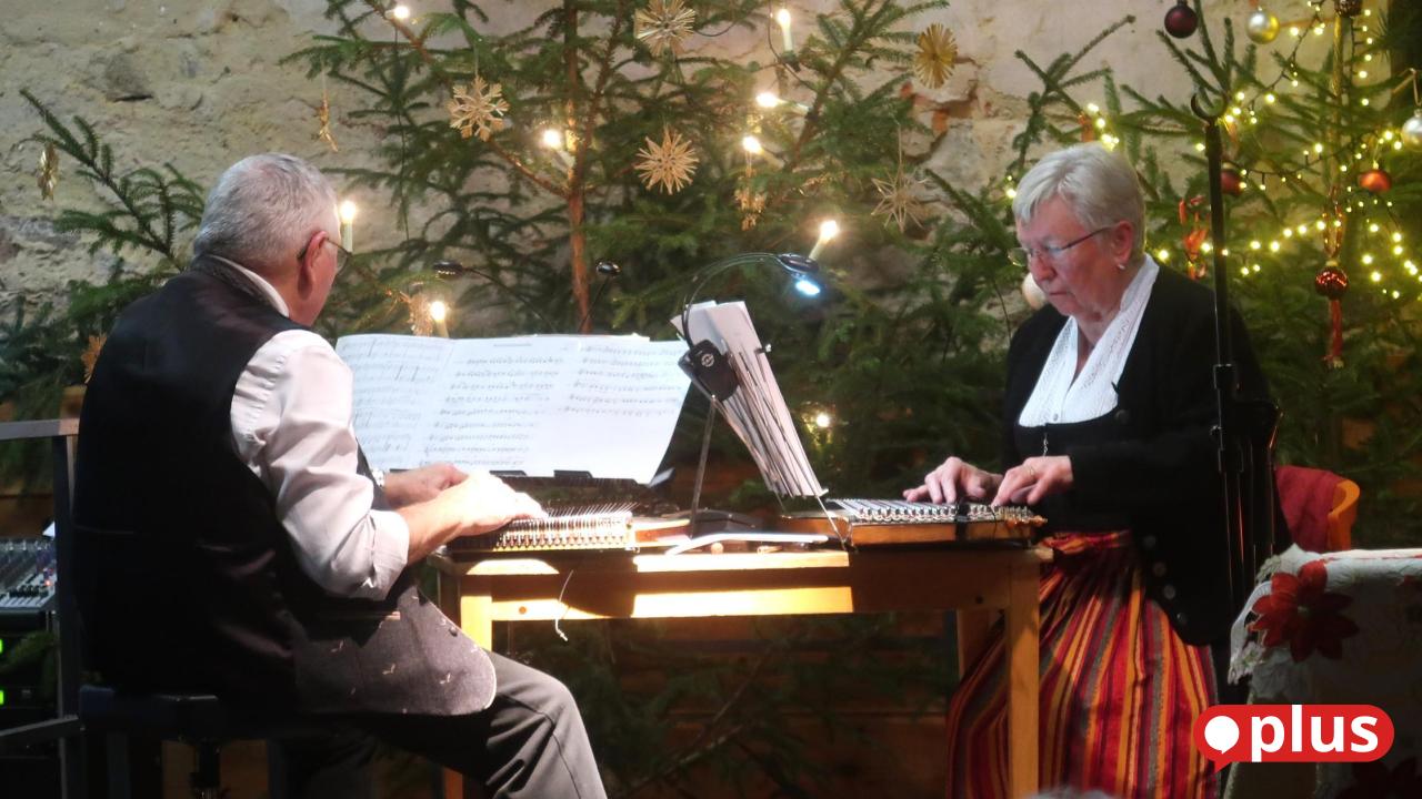 -Musikalisch-af-Weihnachten-zou-begeistert-Besucher-in-Vilseck