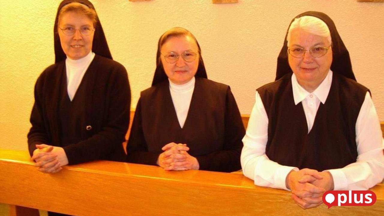 Bundesverdienstkreuz für Hirschaus ehemalige Kloster-Oberin Godrika ...