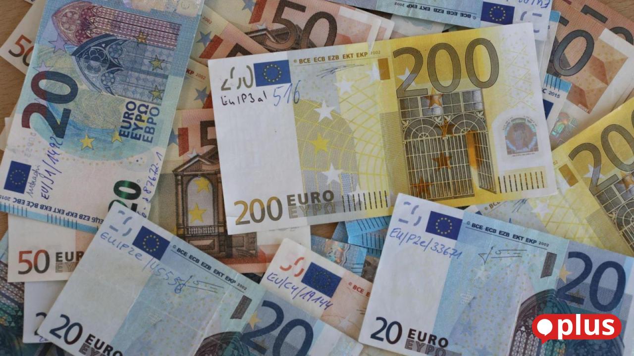 Haftstrafe-in-Geldf-lschungsfall-aufgehoben-Bew-hrung-f-r-24-J-hrigen