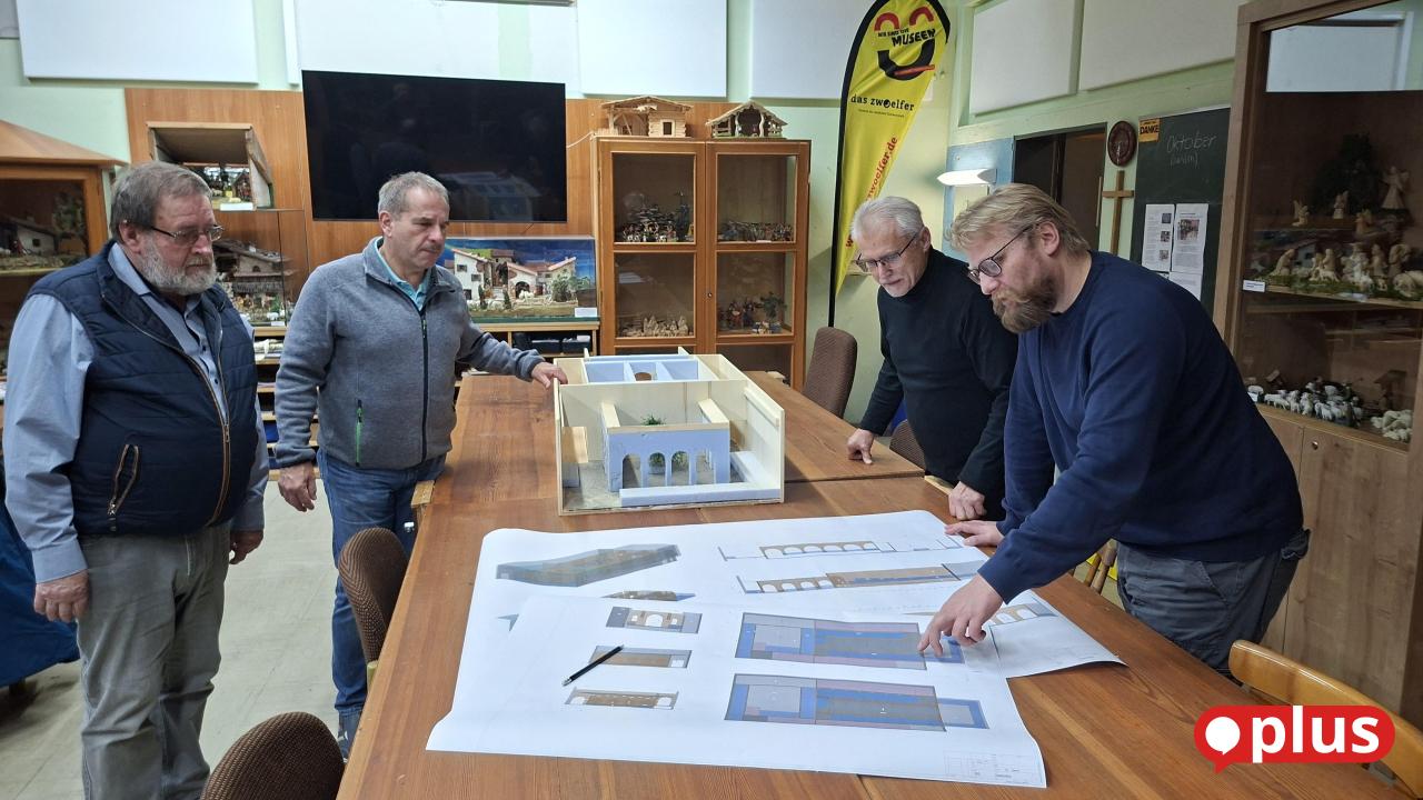 So-geht-es-mit-der-Pl-berger-Krippenschau-nach-dem-Tod-von-Hubert-Haubner-weiter