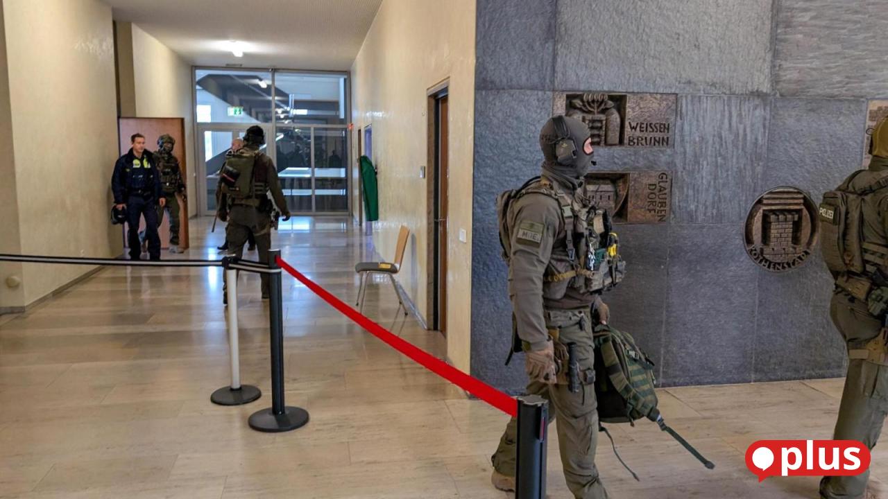 Amoktat in Regensburger Klinik: Urteil gegen 16-Jährigen teilweise ...