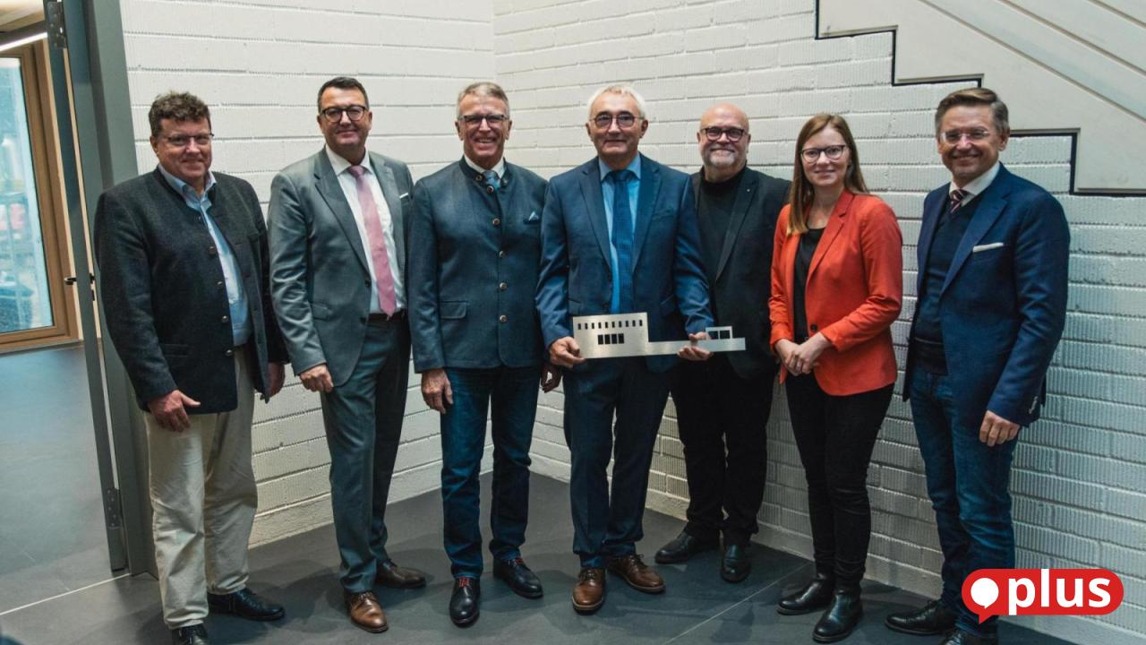 Neues Dienstgebäude in Tirschenreuth: Bald ziehen die Mitarbeiter ein