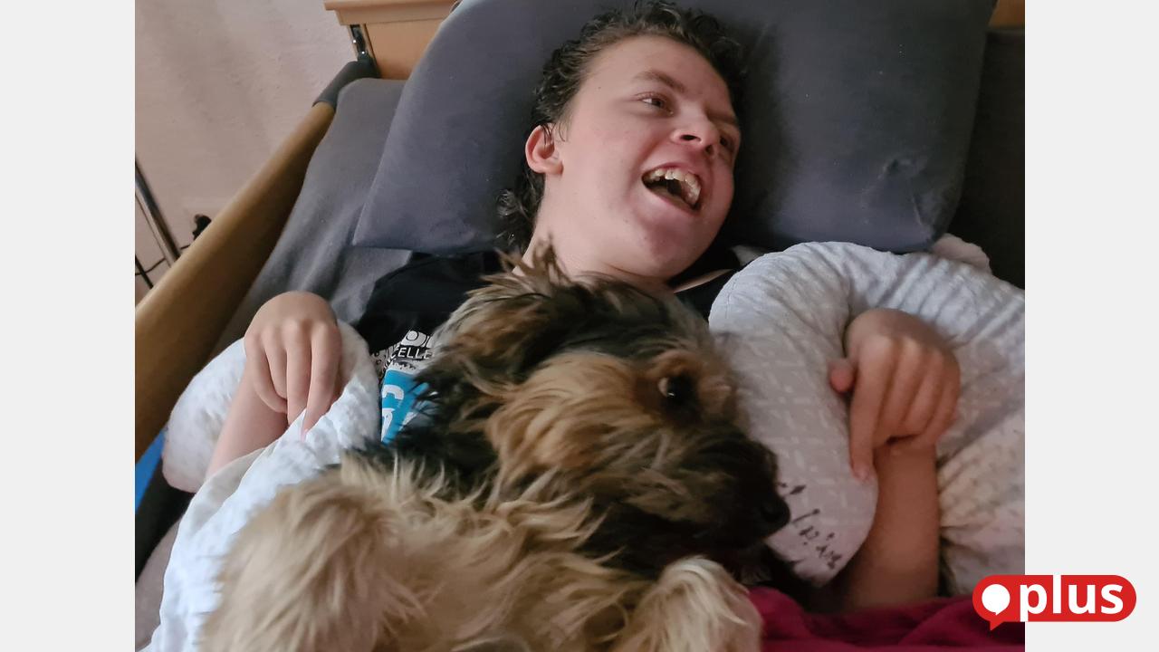 Lichtblicke-und-R-ckschritte-So-geht-es-Lukas-aus-Pertolzhofen-mit-seiner-Behinderung-heute