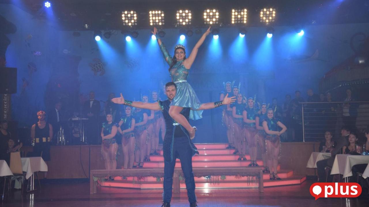 Inthronisationsball-des-Vohenstrau-er-Faschingsvereins-im-Zauber-des-Ozeans-