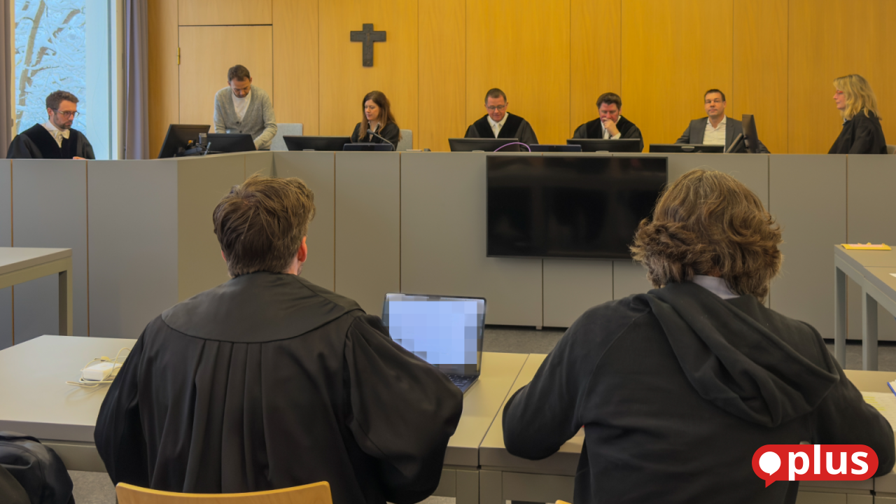 Champagner-Prozess-Drei-niederl-ndische-Polizisten-und-die-Frage-nach-dem-Angeklagten