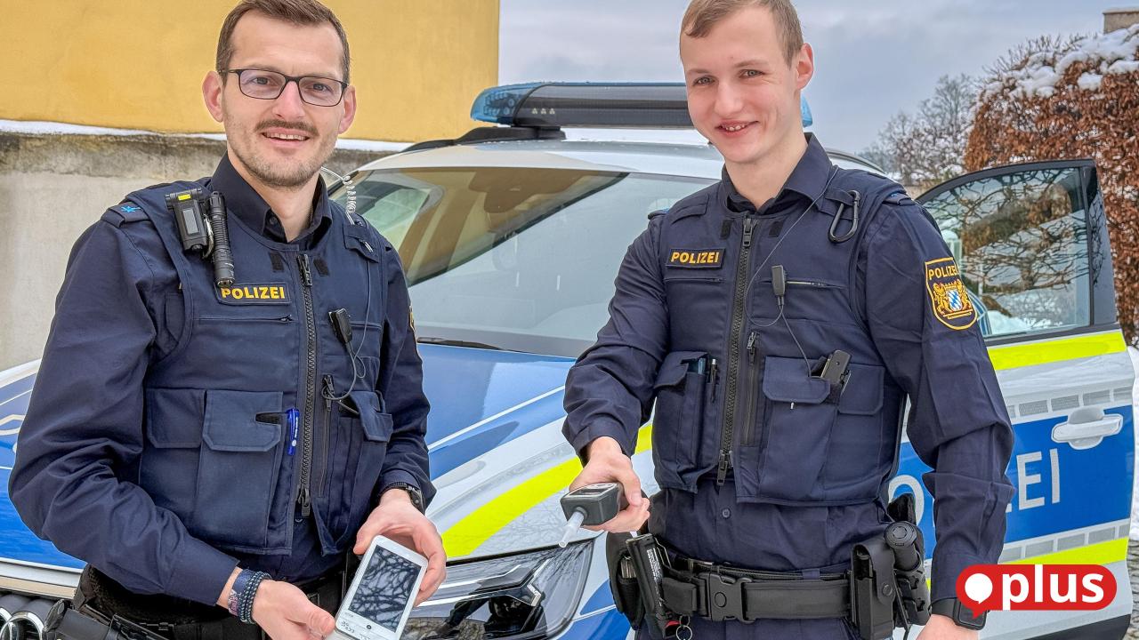 -Monster-Jagd-Sulzbacher-Polizisten-ber-ihren-kuriosen-Einsatz-als-Ghostbusters-