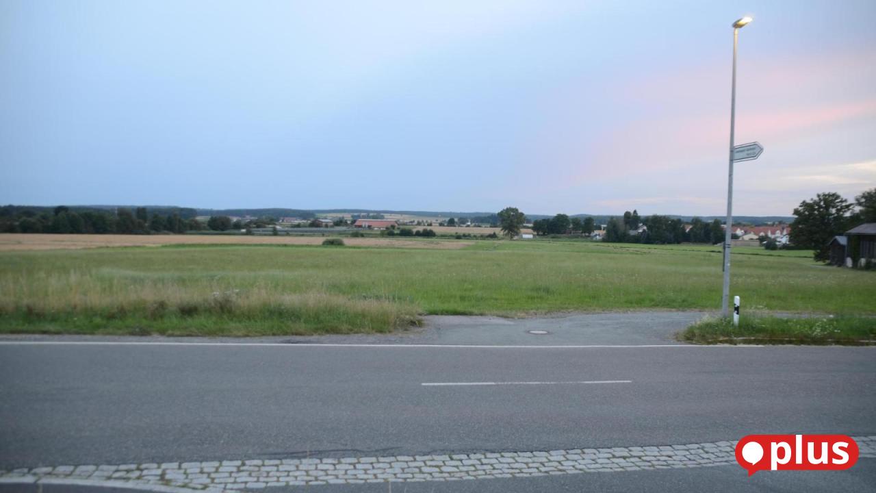 Speichersdorf-plant-Marktsonntag-f-r-n-chstes-Fr-hlingsfest