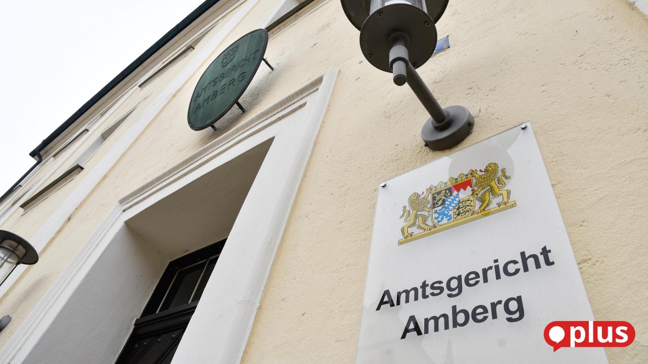 Mit-Badelatsche-ins-Gesicht-getreten-23-J-hriger-wegen-gef-hrlicher-K-rperverletzung-verurteilt