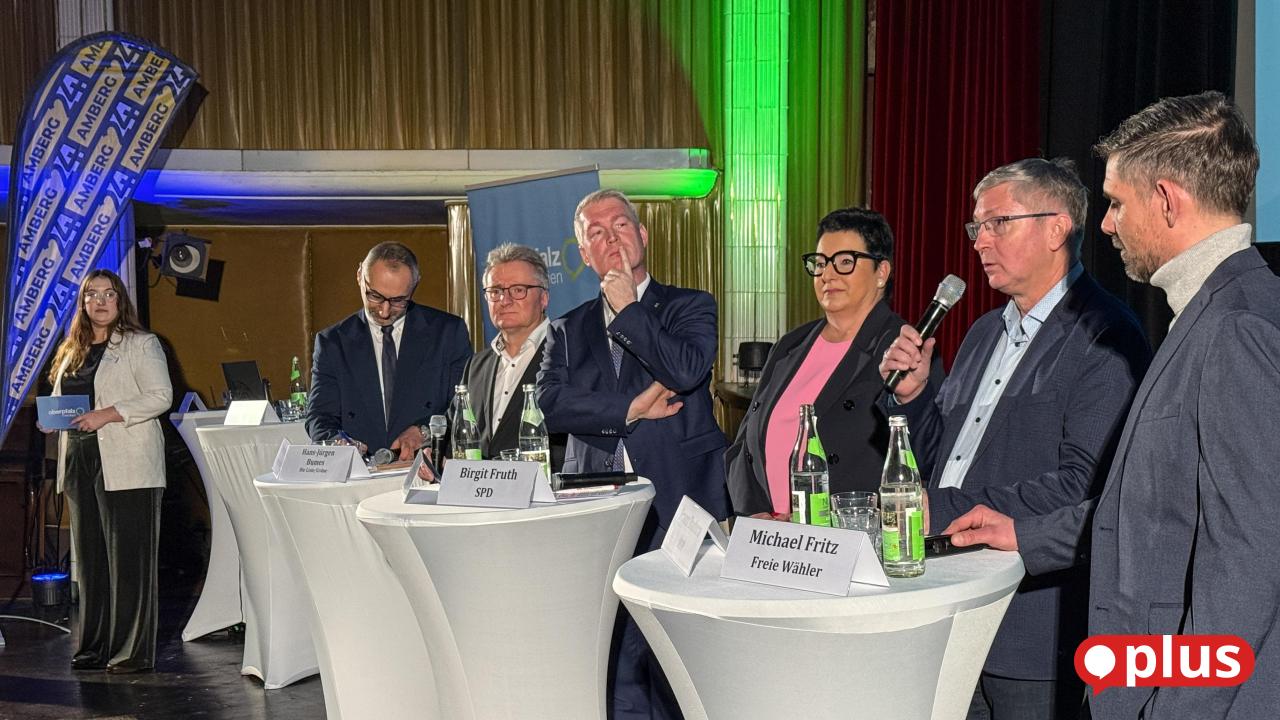 B-rgerspital-Areal-Leopold-Kaserne-Innenstadt-Million-Schnellfragerunde-bei-Podiumsdiskussion