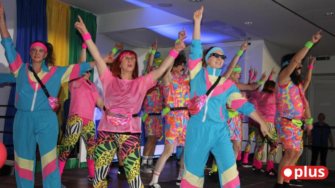 Rawetzer-Fastnachtsfreunde-begeistern-mit-buntem-Programm