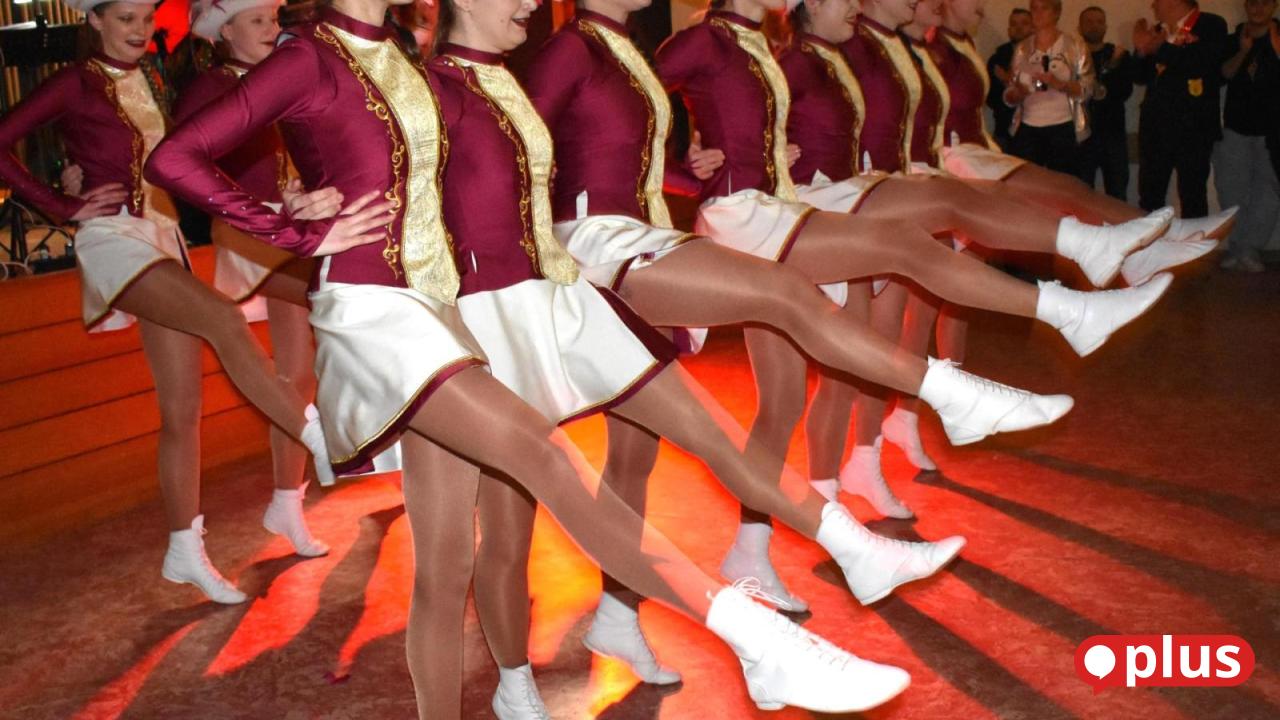 Kolpingsball-Grafenw-hr-Gute-Laune-und-G-ste-aus-dem-Weltall