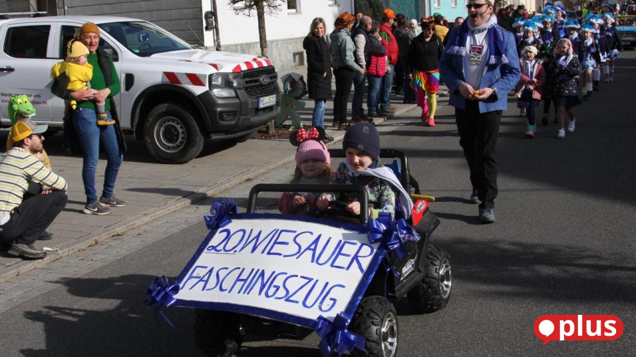 Wiesau-Helau-Das-Wichtigste-rund-um-den-Rosenmontagsumzug