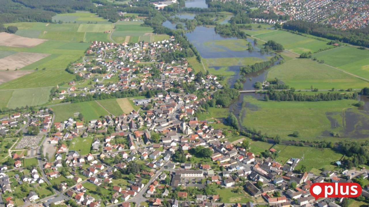 Kommunalwahl-Zwei-B-rgermeisterkandidaten-und-f-nf-Listen-in-Mantel