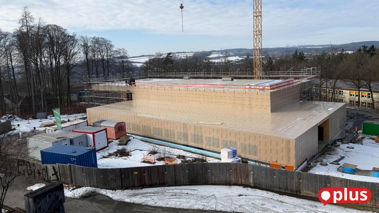 Neue-Schwimmhalle-in-Neustadt-WN-Die-wichtigsten-Fragen-und-Antworten