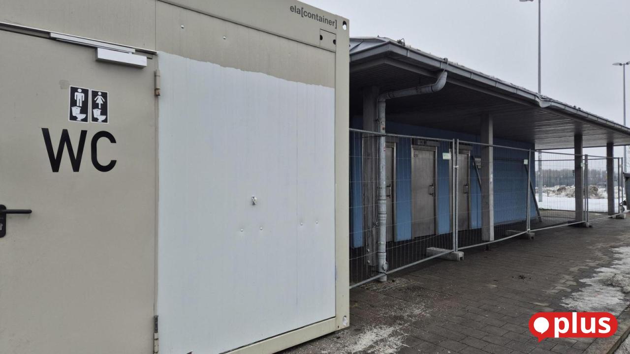 Two years after a fire, the restroom facility on the A93 near Pfreimd is ...