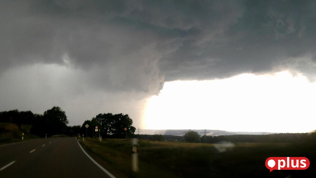 Hagel-Unwetter bei Steinberg am See: War es sogar ein Tornado?