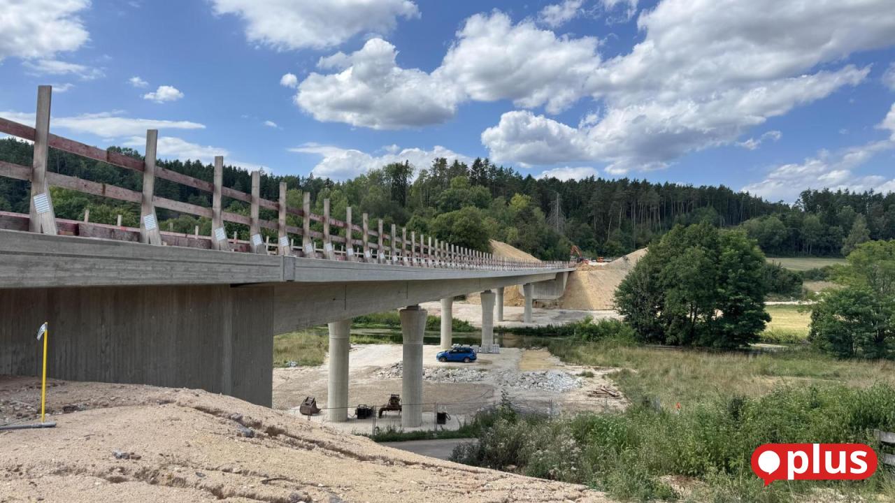Halbzeit bei der Westumgehung: Eine "flüsternde" Brücke und ...