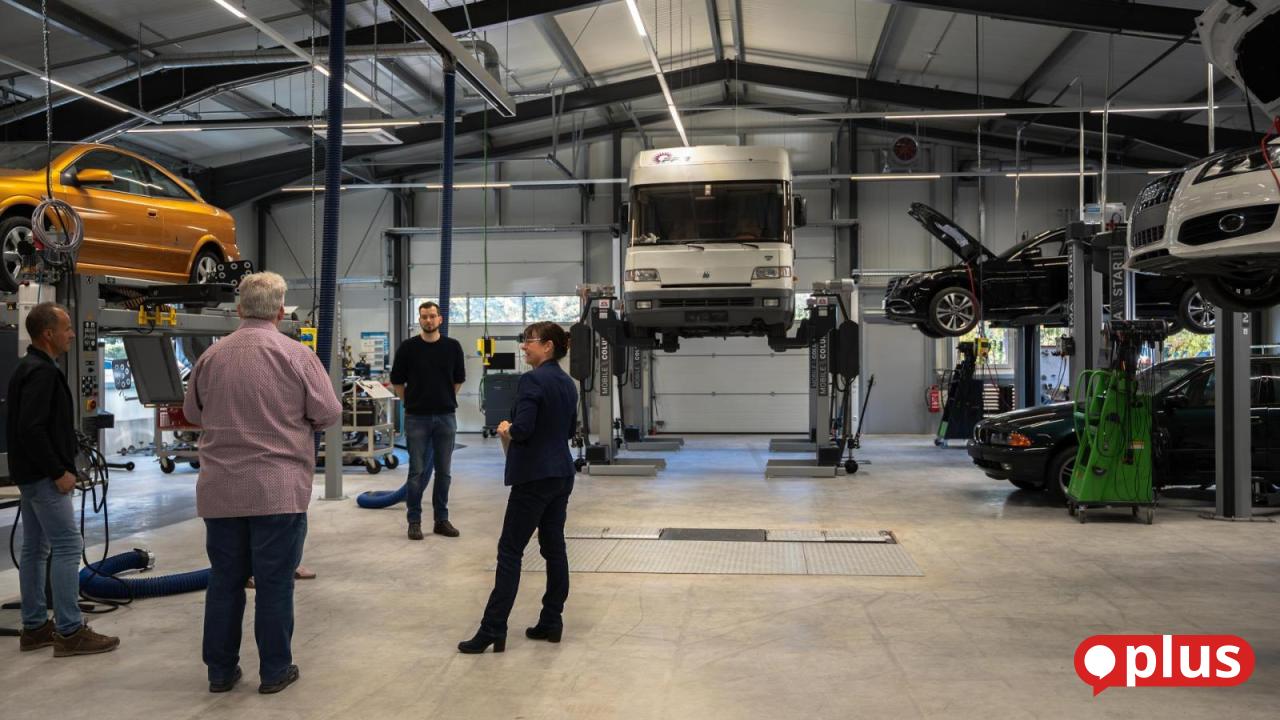 Neue Kfz-Halle an Europaberufsschule: Mehr Platz für die Mechatroniker von ...