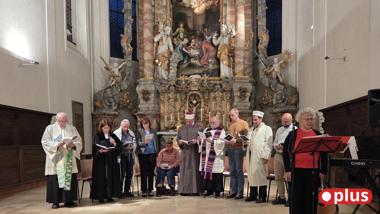 Shitstorm für Weidener Pfarrerin: Religionsaustausch gefällt der „Neuen ...