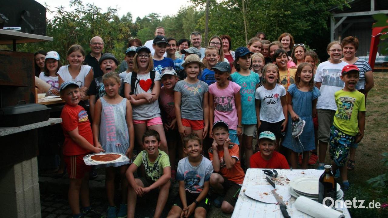 Pizza und Semmeln am Fließband | Onetz Pizza und Semmeln am Fließband | Onetz