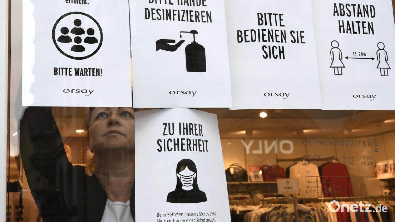 Läden in Amberg sind offen Stoff und Sportschuhe sehr gefragt Läden in Amberg sind offen Stoff und Sportschuhe sehr gefragt