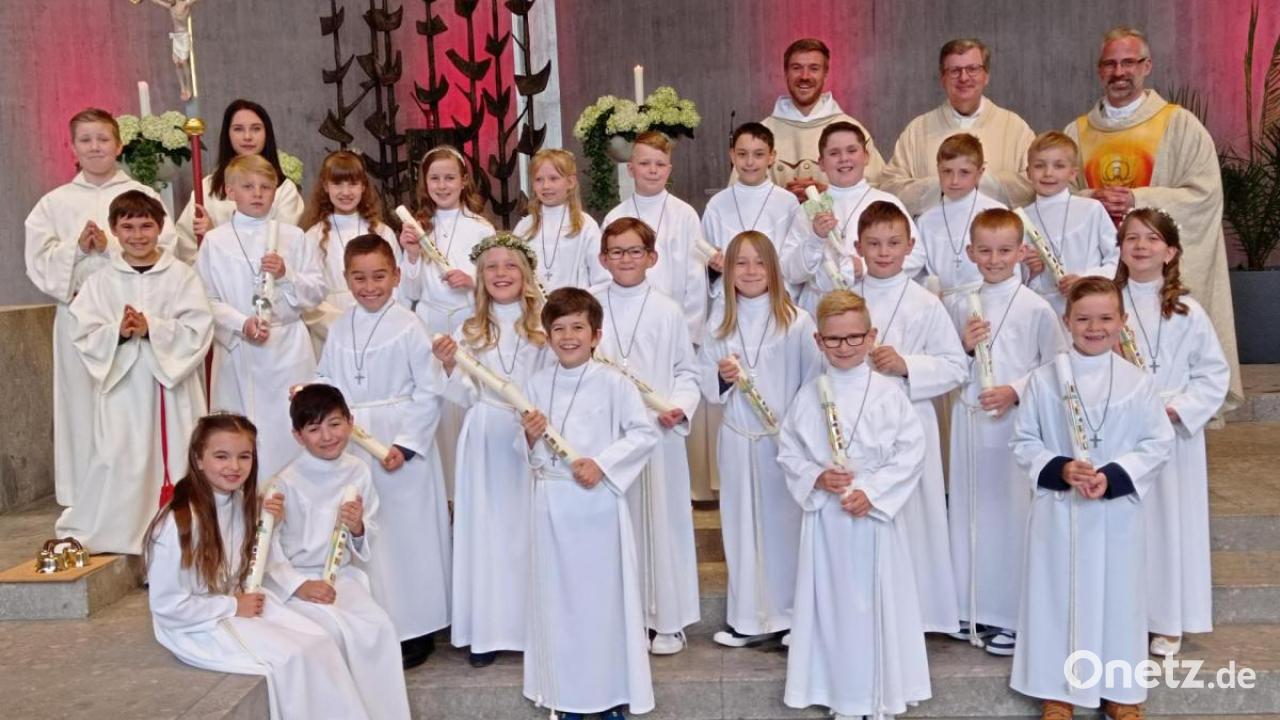 21 Kinder aus Waldershof erstmals am Tisch des Herrn | Onetz