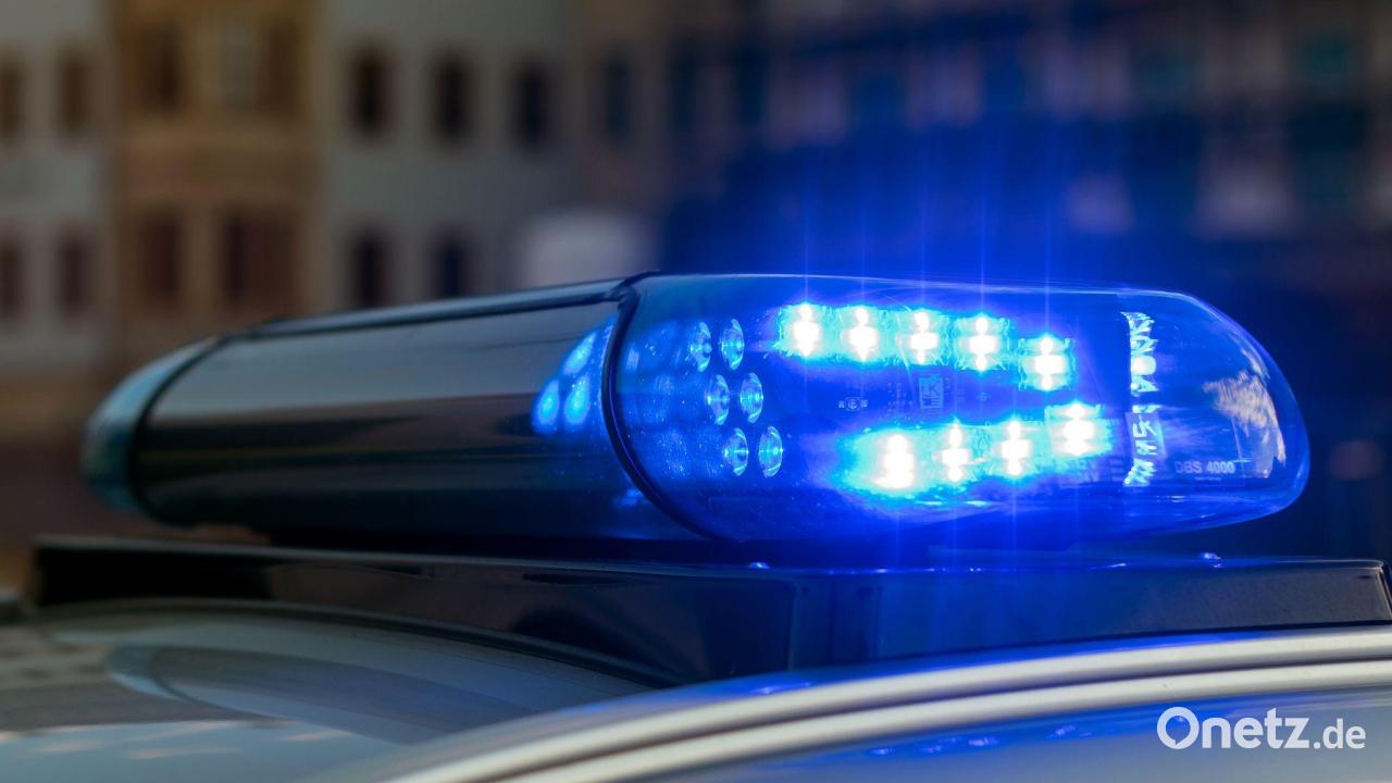 Beim Rangieren gegen Auto und dann davongefahren | Onetz