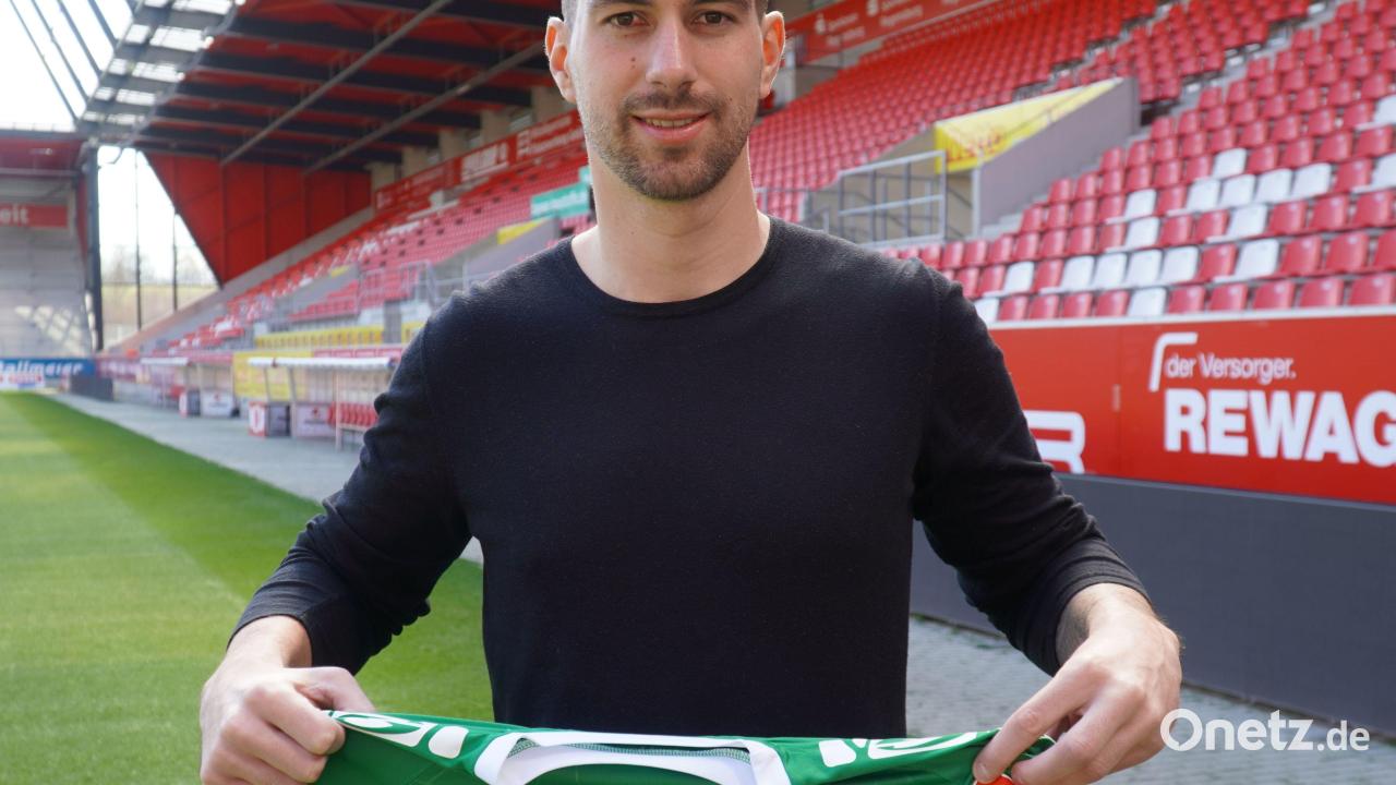 Alexander Weidinger verlängert seinen Vertrag beim SSV Jahn