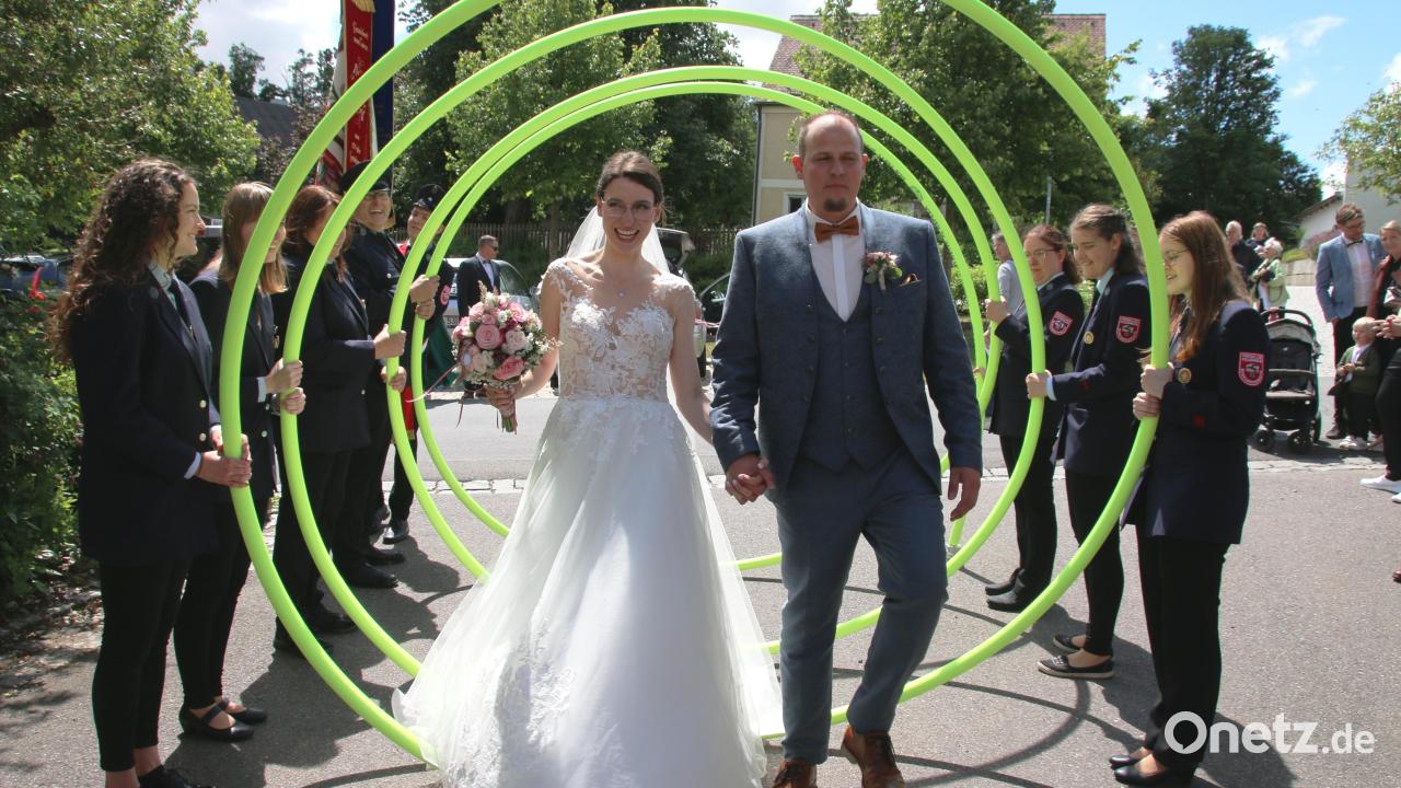Hose trellis for Elena and Alexander Bayer in Burkhardsreuth