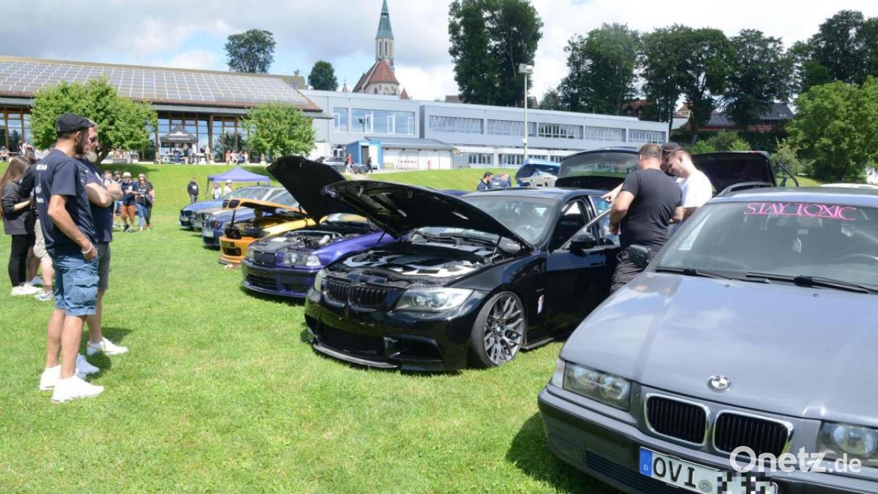 BMW-Treffen in Pleystein zieht Fans aus ganz Deutschland an