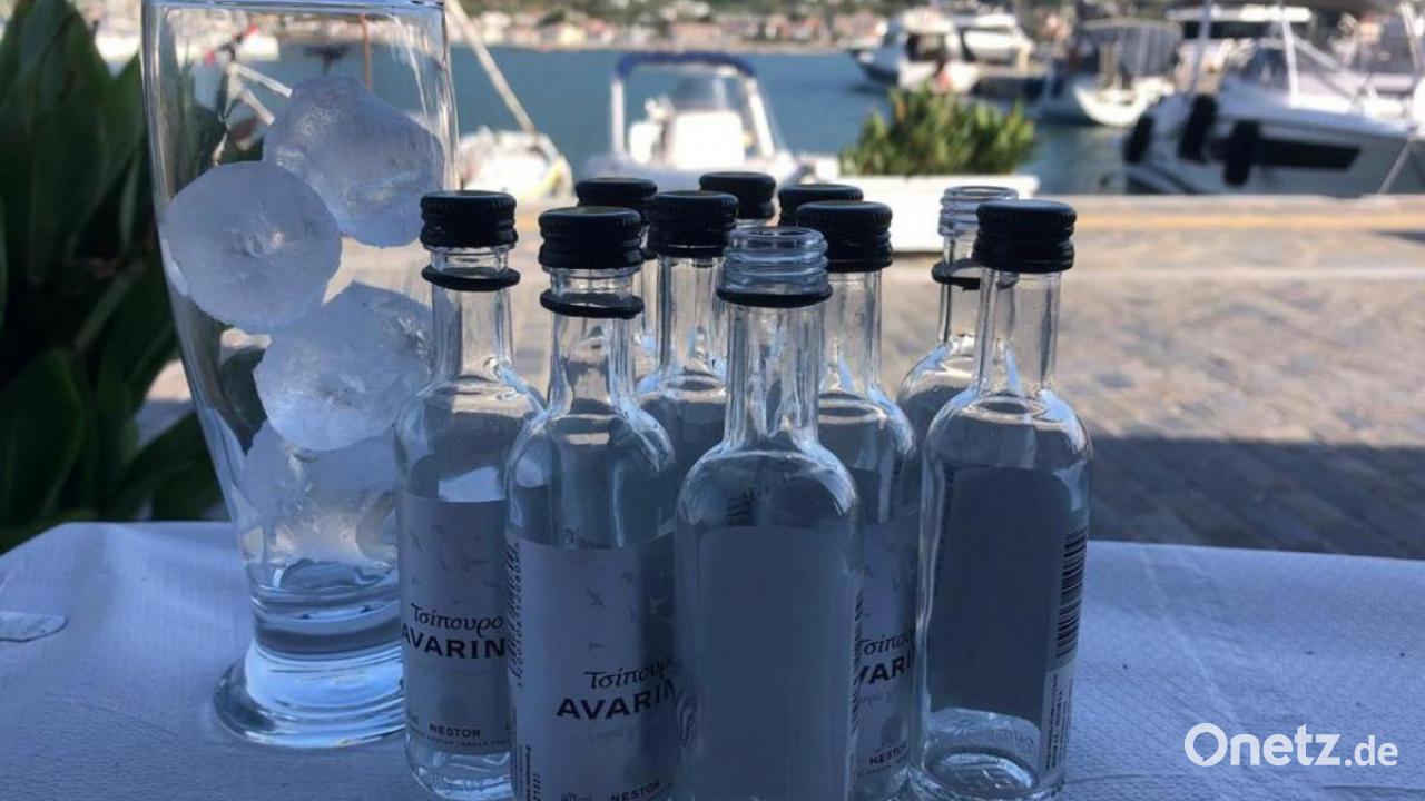 Son forgotten in ouzo-induced haze? German arrested on Crete
