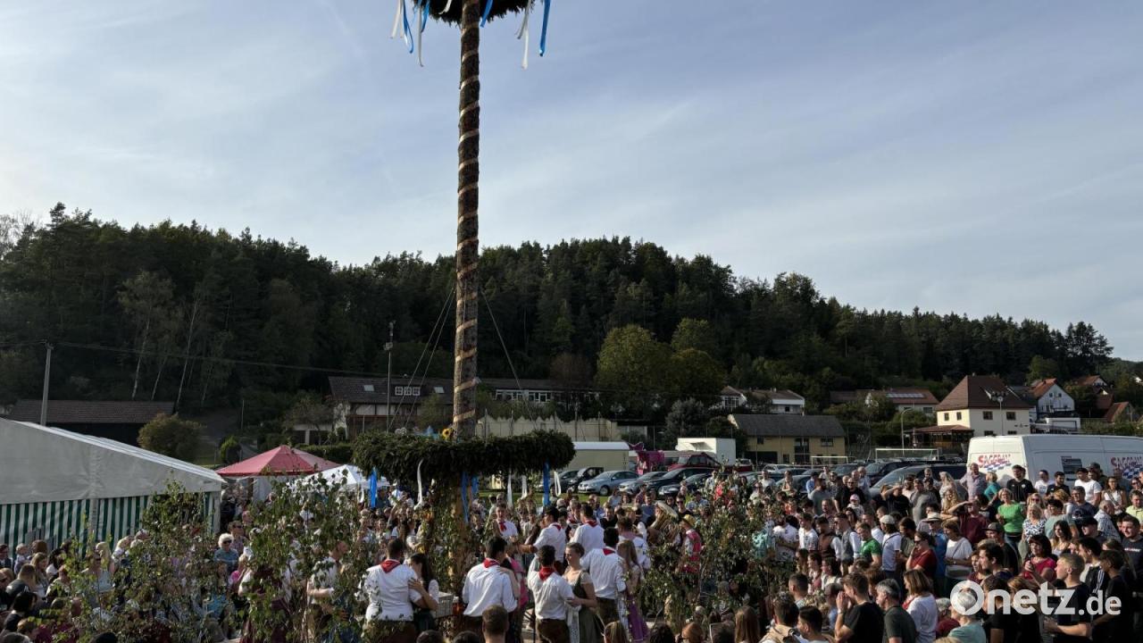 Eschenfeldener-Kirwa-F-nf-Tage-Tradition-Musik-und-Gaumenfreuden