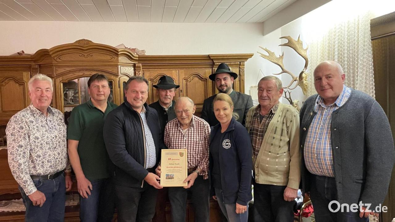 Leidenschaftlicher-J-ger-Helmut-Paulin-feiert-85-Geburtstag