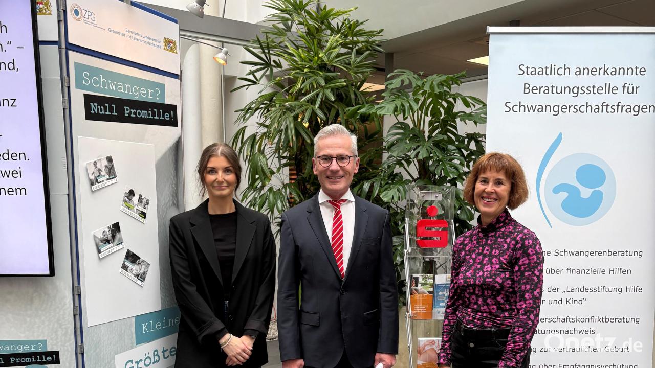 Ausstellung in Schwandorf: Null Promille in der Schwangerschaft | Onetz Ausstellung in Schwandorf: Null Promille in der Schwangerschaft | Onetz