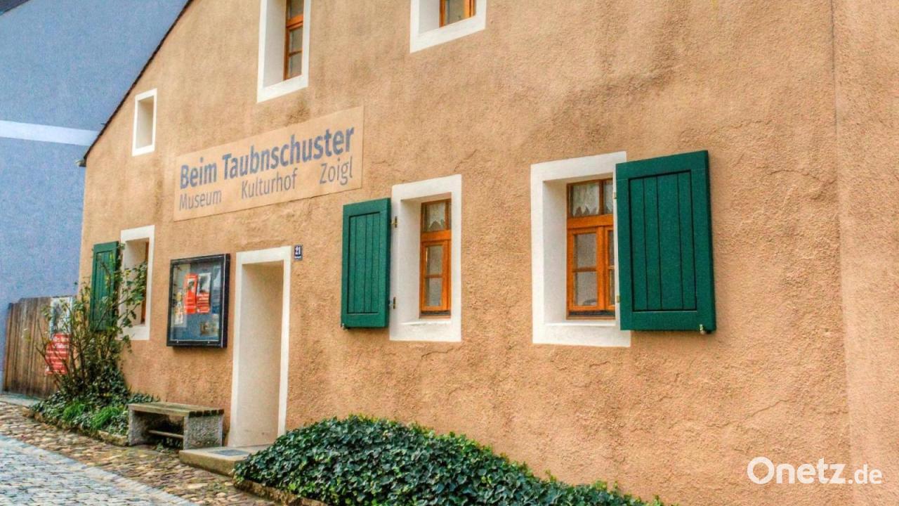 -ber-30-Jahre-Beim-Taubnschuster-Museum-Kulturhof-Zoigl