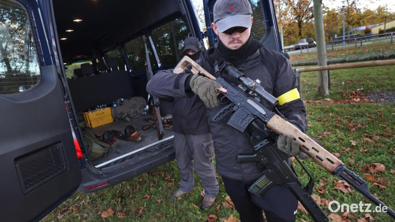 Bei-bung-angeschossen-Anwalt-Soldat-weiter-dienstunf-hig