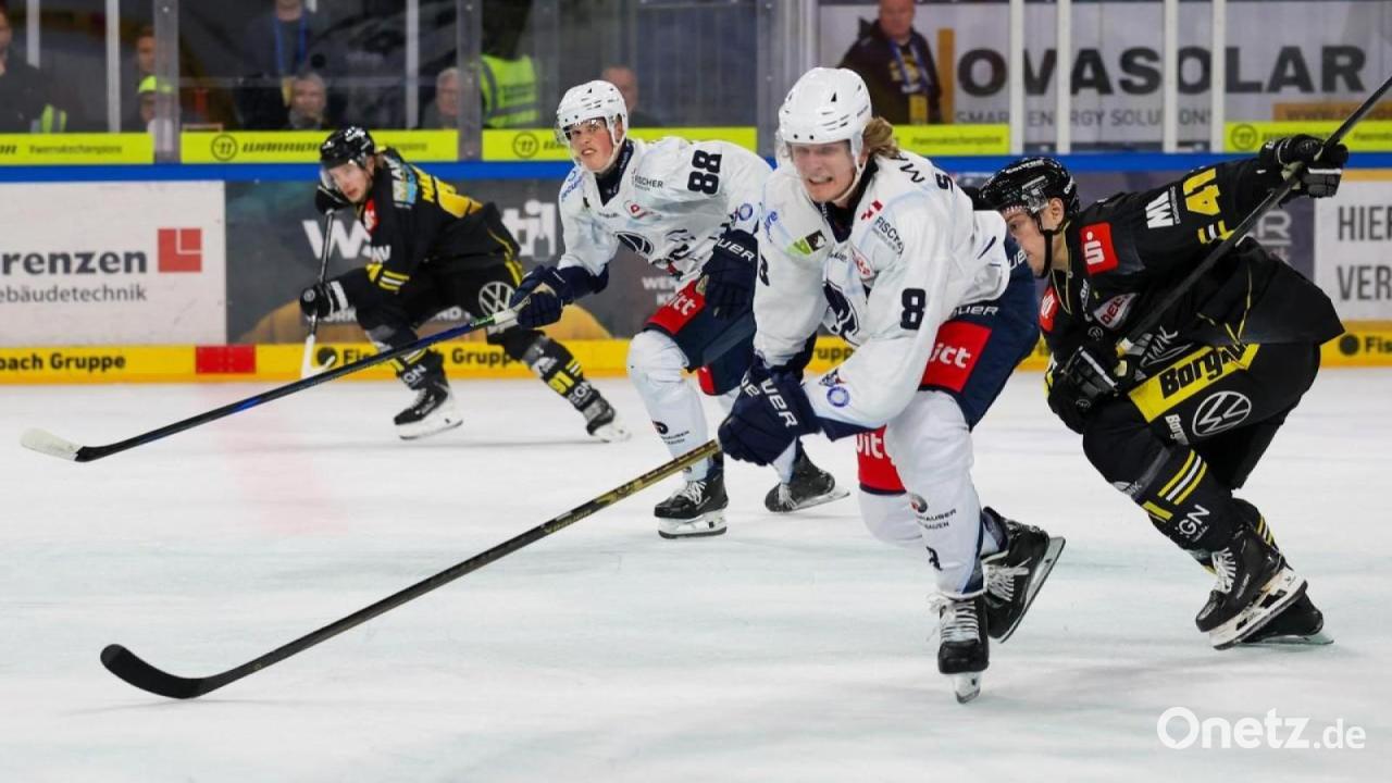 Blue-Devils-im-Newsblog-Sensationssieg-bei-den-Krefeld-Pinguinen