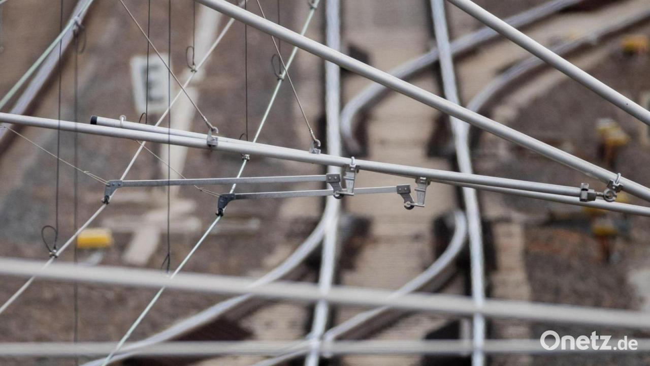 Dutzende-Verletzte-bei-Zugkollision-in-Tschechien