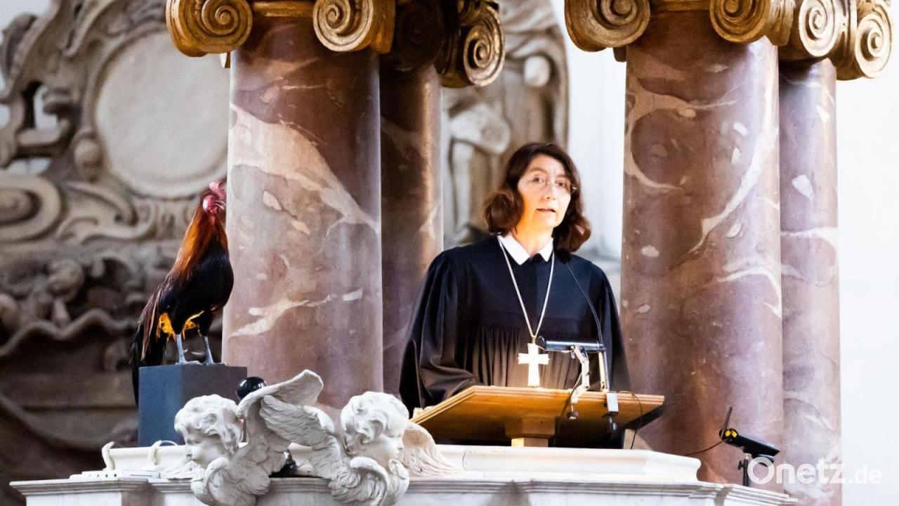 Christina-Maria-Bammel-wird-Landesbisch-fin-in-Braunschweig