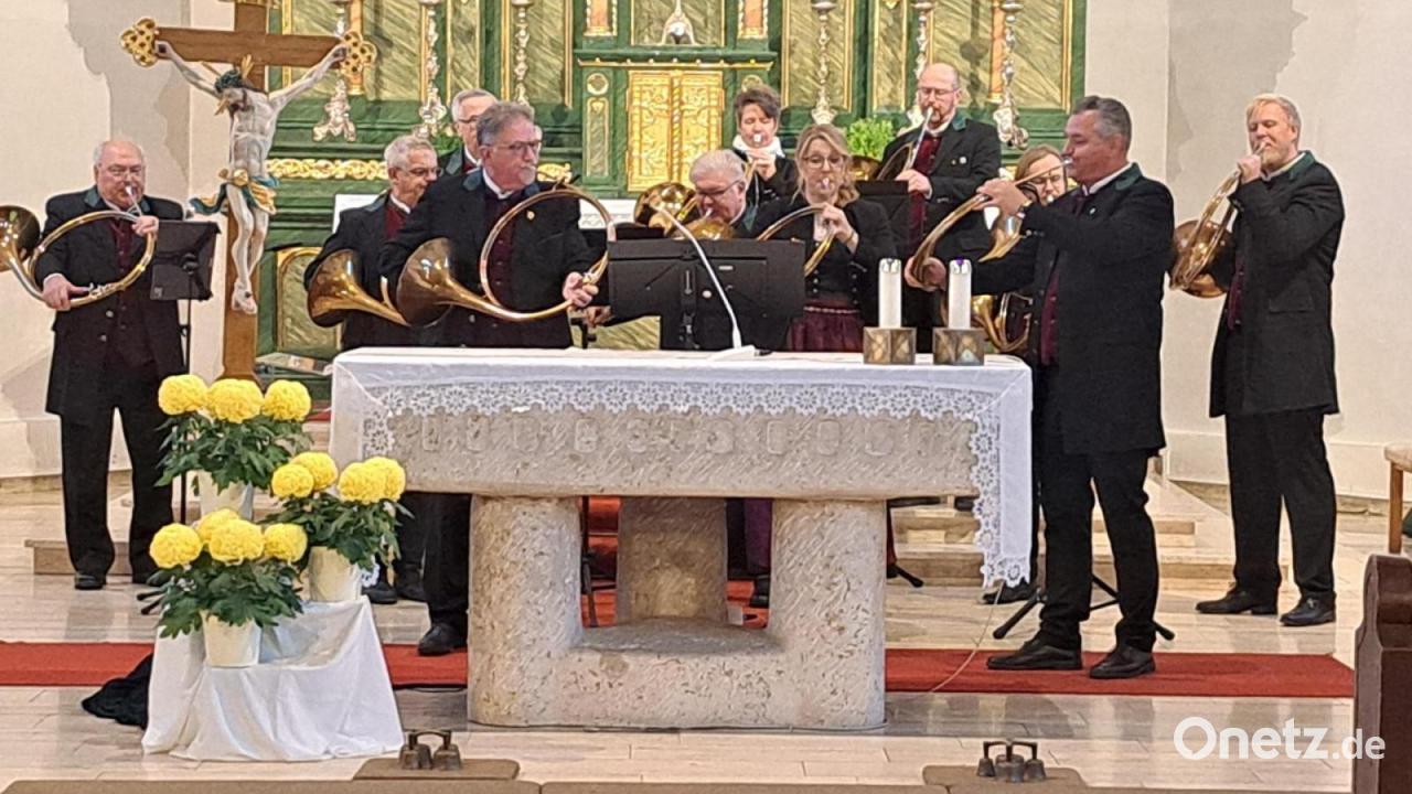 45-Chor-und-Orgelkonzert-begeistert-in-der-Pfarrkirche-Sch-nsee