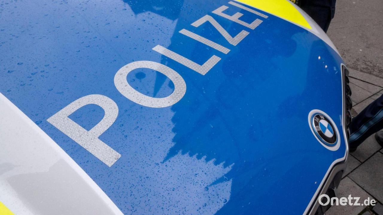 Alkoholisierte-Autofahrerin-bersieht-Radfahrer-in-Schwandorf