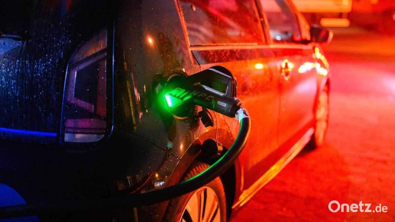 HUK Coburg: Elektroauto-Tief überwunden