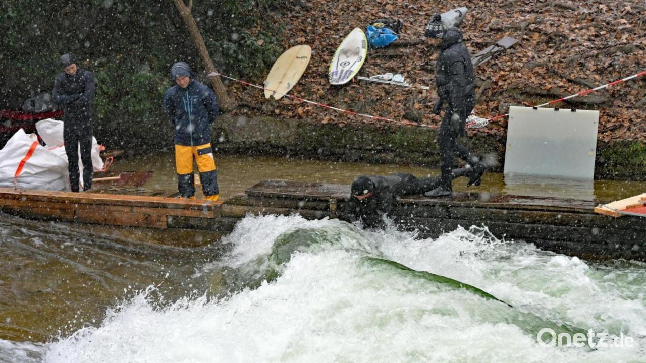 Teilerfolg: Rampe und Kies sollen Eisbachwelle zurückbringen