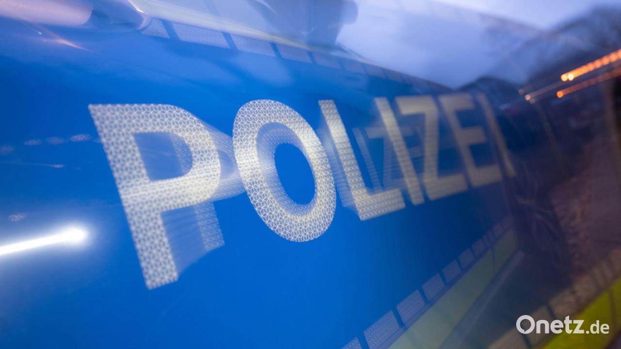 Pizza im Ofen vergessen - Anwohnerin rettet zwei Männer