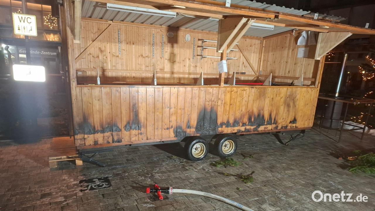 Brandstiftung-auf-Weihnachtsmarkt-in-Schorndorf-Keine-Hinweise-auf-Anschlag