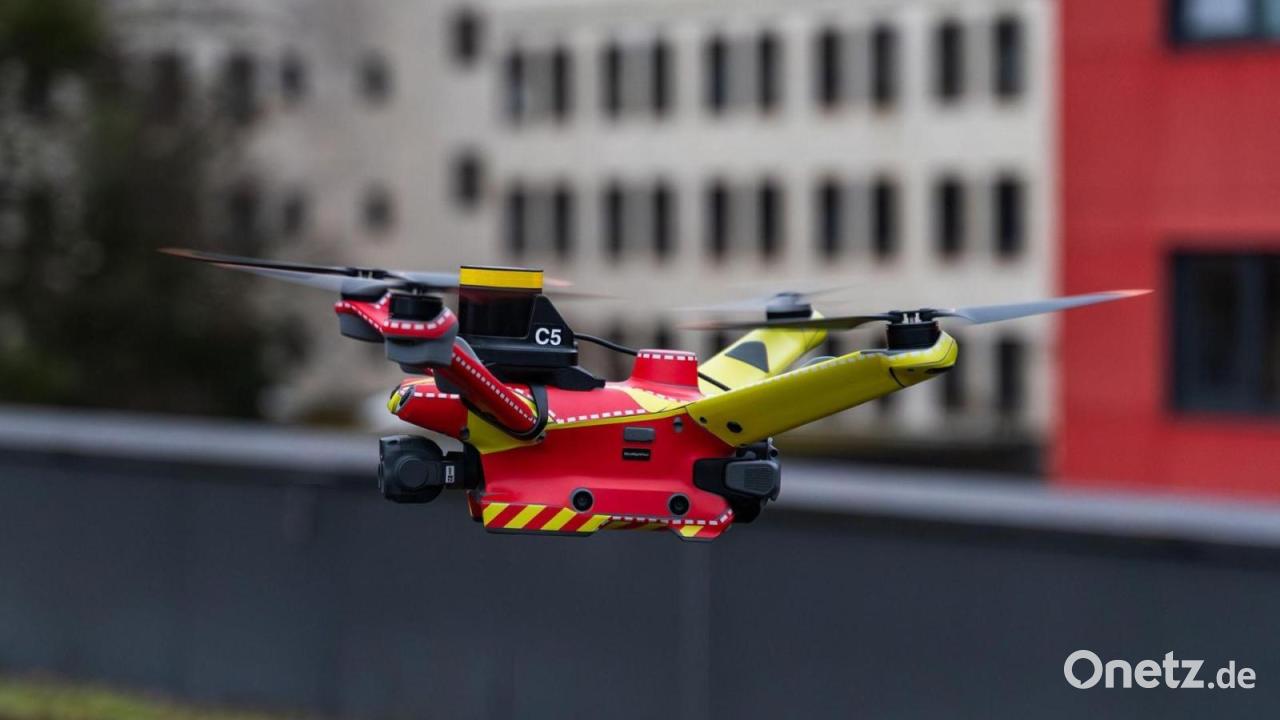 Pilotprojekt in München - Drohnen fliegen Feuerwehr voraus