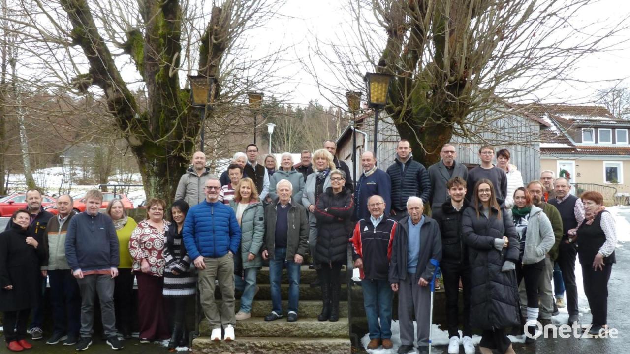 Gasthof-Blei-Wirt-Hans-Heinig-feiert-80-Geburtstag